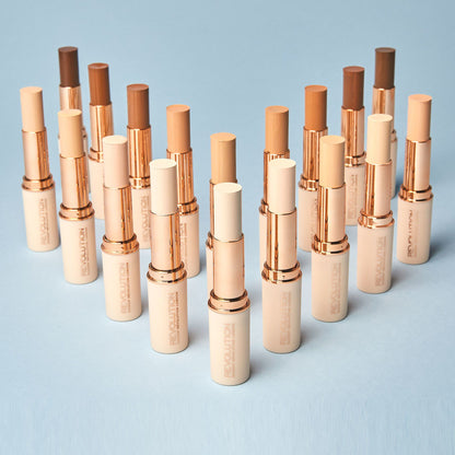 Makeup Revolution  Fast Base Stick Foundation - F15