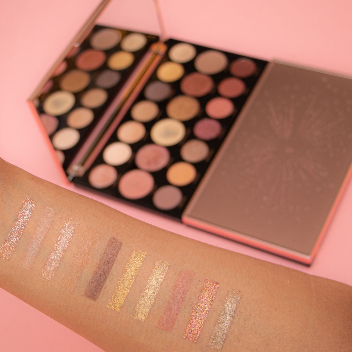 Makeup Revolution Precious Glamour MegaStar Eyeshadow Palette Diamond Edition