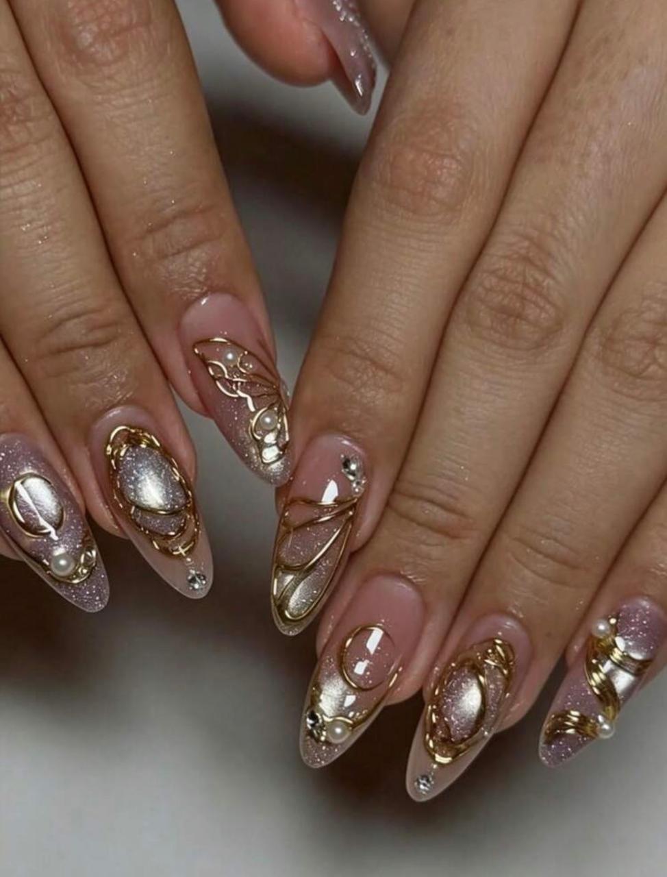 24 Pcs Press-on Fake Nails - Reusable-Luxury Gold 3D Pearl Design